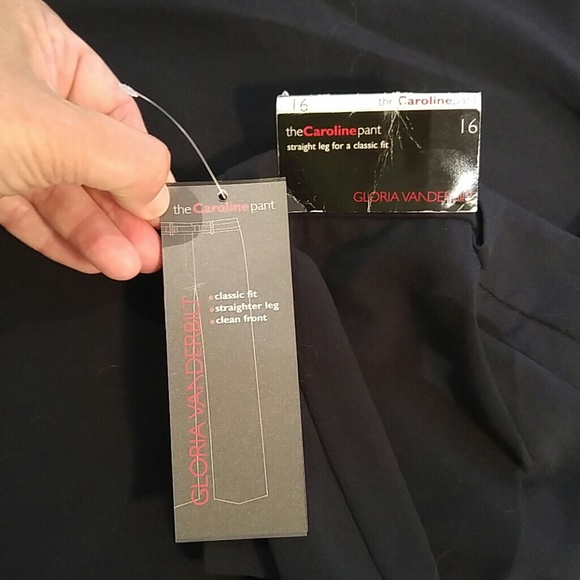 🌹GLORIA VANDERBILT🌹 - Picture 4 of 8